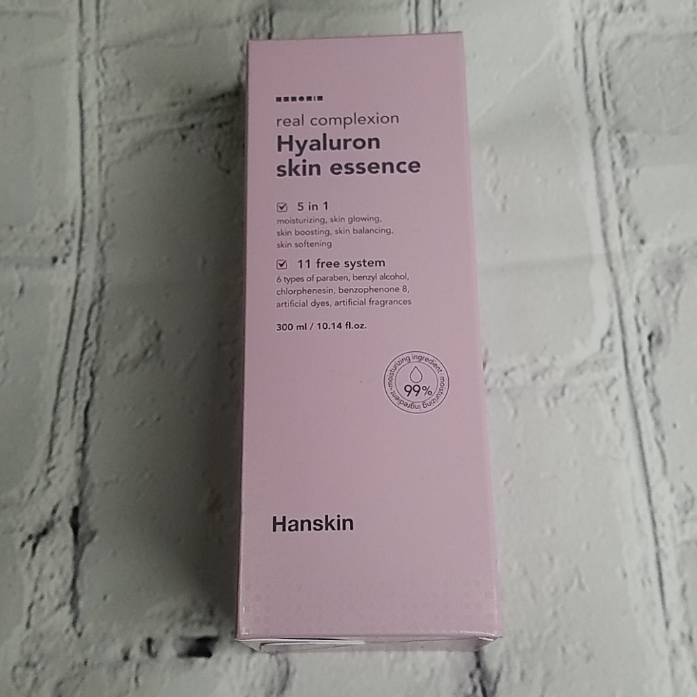 Hanskin Hyaluronic Skin Essence